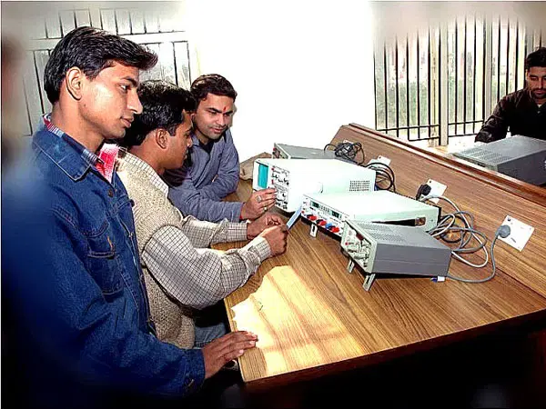 CSJMU Academic Building photo 14
